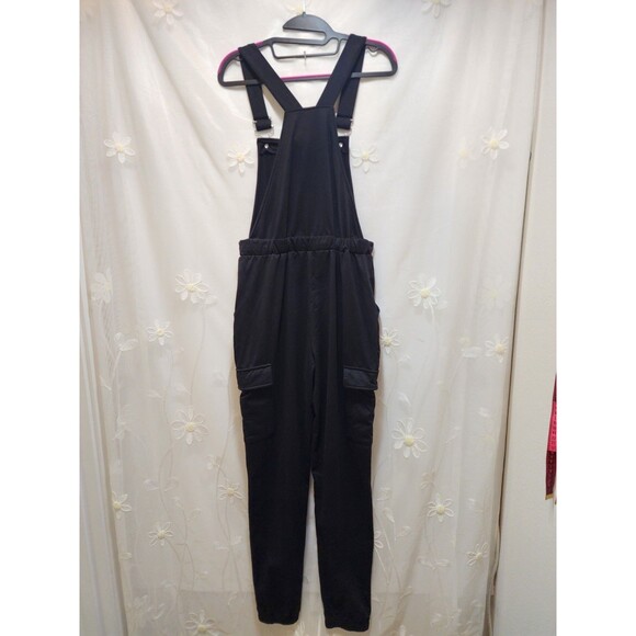 No Boundaries Womens Black Medium Bib Overalls Cargo Jumpsuit Soft Relaxed Cozy - Picture 10 of 16